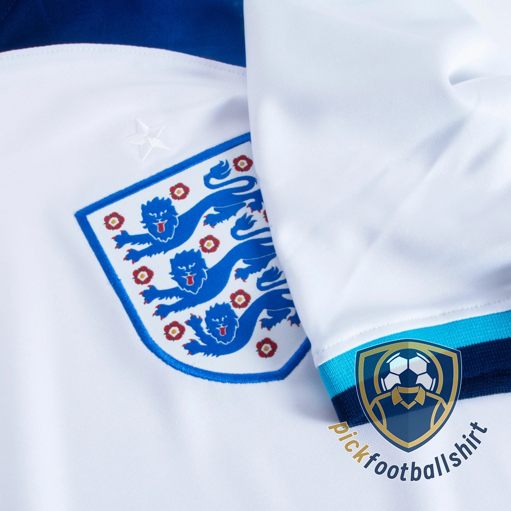 PickFootBallShirt Nike England Home Alexander Arnold 18 Shirt 2022 2023 Official Printing 4.webp